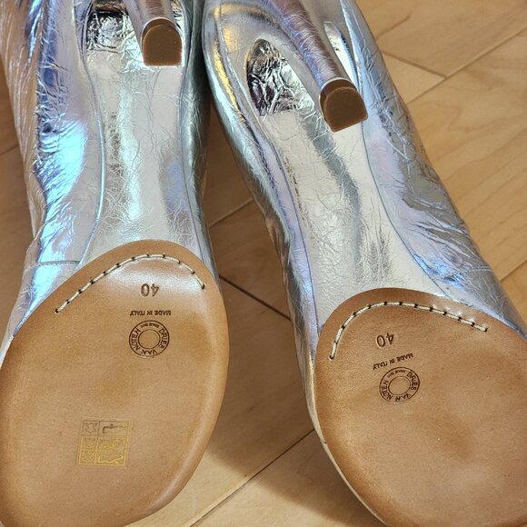 Dries Van Noten Silver Metallic Over the Knee Boots Sz 40 - Picture 9 of 12